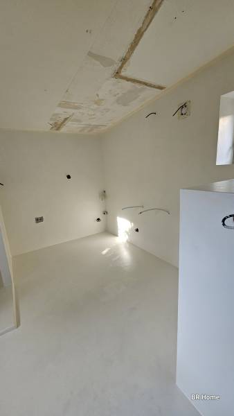 Rénovation de salle de bain en béton ciré à Besançon dans le Doubs