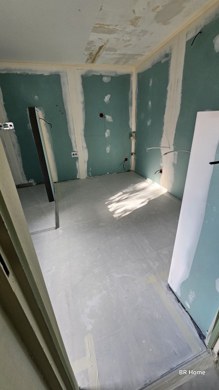 Rénovation complète d’une salle de bain en béton ciré à Besançon (25)