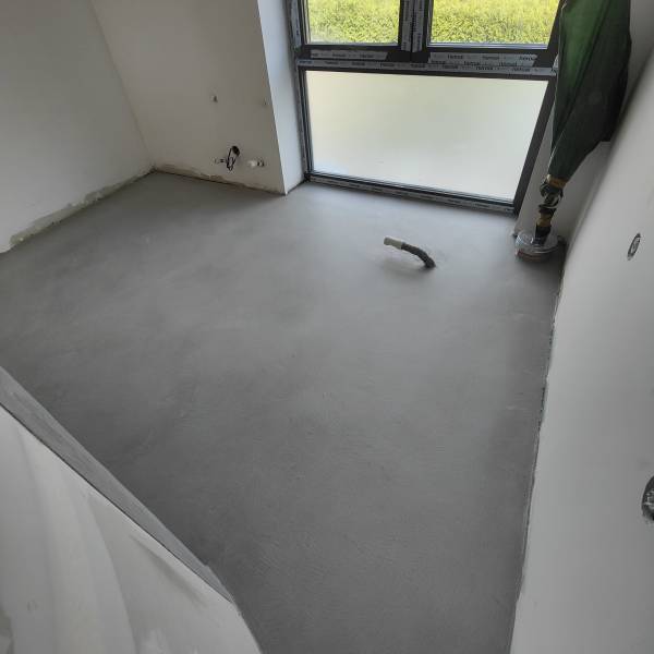 Adaptabilité du béton ciré: Salle de bain à Besançon