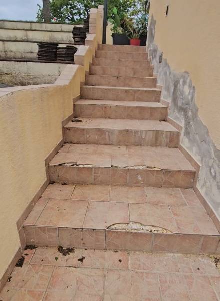 Préparer un support pour un sol extérieur durable et résistant